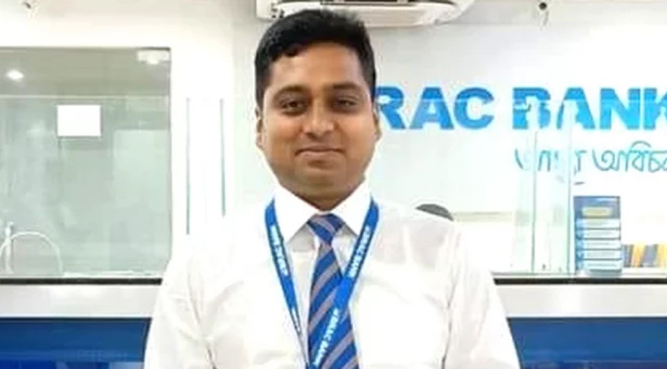 নাটোরে ট্রাকচাপায় প্রাণ গেলো ব্যাংক কর্মকর্তার